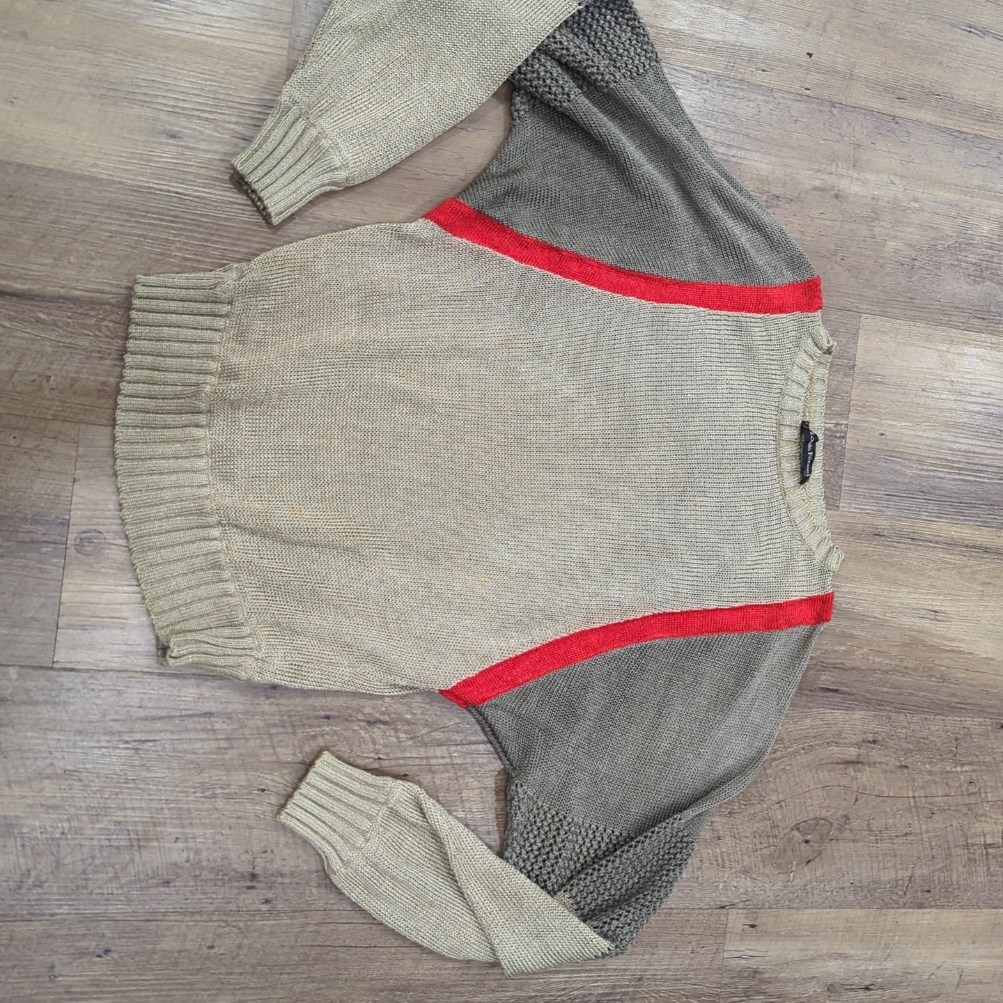 Louis Feraud Beige And Gray Crewneck Sweater With Red Accents